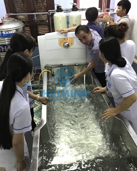 Bồn tắm bỏng 0